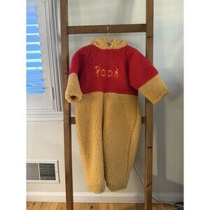 NWT Vintage Disney Store Winnie The Pooh Costume Baby 2-4T Halloween Bear Suit